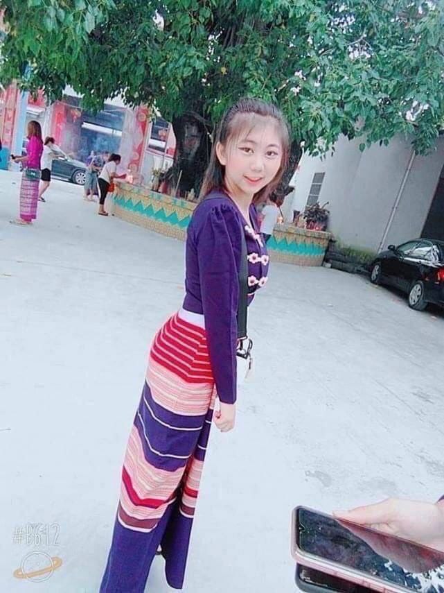 လူကောင်သာသေးတာ စော်လေးကရှယ်ထန်တာ