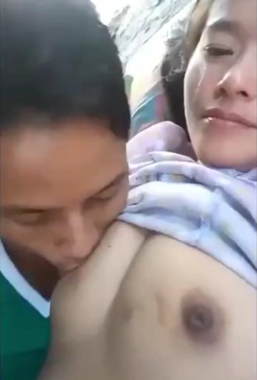 နို့ချိုတိုက်ကျွေး မေ့ရင်သွေး ရောဂါပေါင်းစုံ ကာကွယ်ပေး  ဒီဘဲ ငယ်ငယ်တုန်းက အမေနို့ကောင်းကောင်းမစို့ခဲ့ရဘူးထင်တယ် 😜